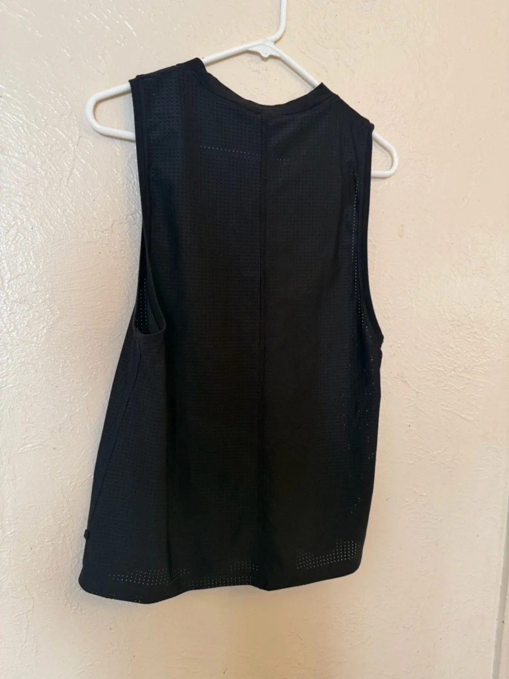 lululemon athletica Black Sleeveless High-Neck Tank